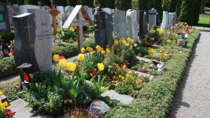 A picture of a grave of Switzerland